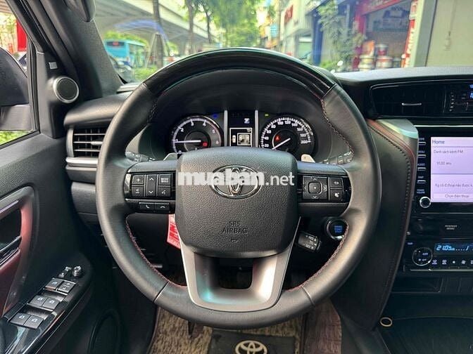 CẦN BÁN FORTUNER LEGENDER 4x2 AT MÁY DẦU