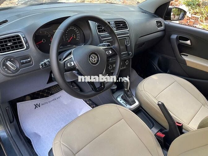 Volkswagen Polo Hatchback 1.6AT 2020 Đẹp Như Mới