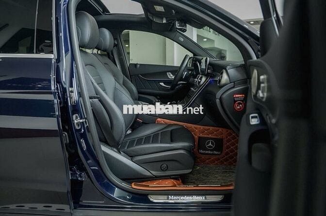 GLC 300 AMG V1 - Zin Nguyên Bản - 1 Chủ Từ Đầu
