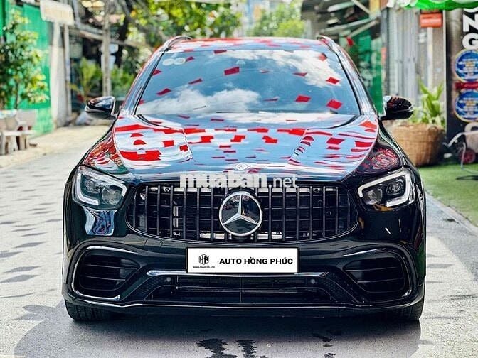 Mercedes Benz GLC 300 4matic up model 2020