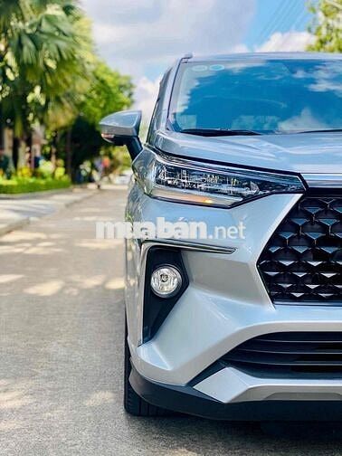 Toyota Veloz Cross 2022 CVT Top - 60000 km