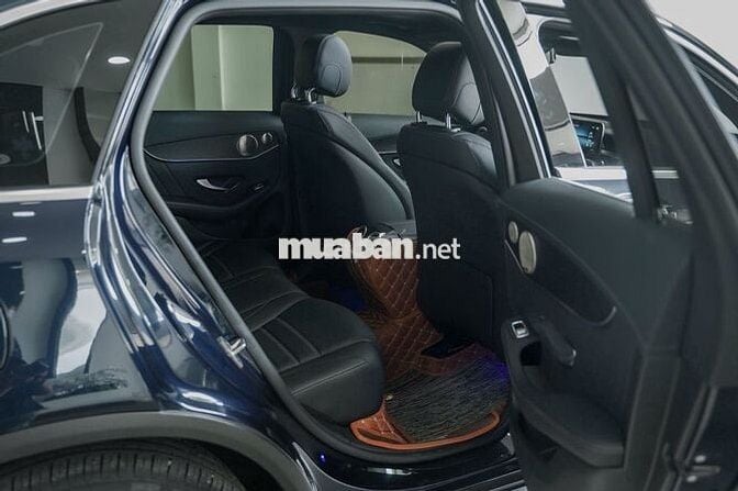 GLC 300 AMG V1 - Zin Nguyên Bản - 1 Chủ Từ Đầu