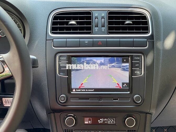 Volkswagen Polo Hatchback 1.6AT 2020 Đẹp Như Mới