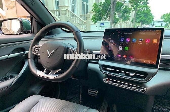 VinFast VF6 2024 Plus - 9000 km