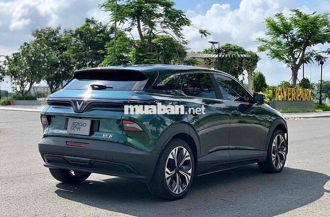 VinFast VF6 2024 Plus - 9000 km