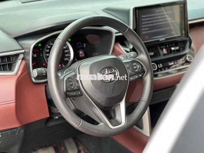 Toyota Corolla Cross 2021 1.8V  một chủ đi Cực ít