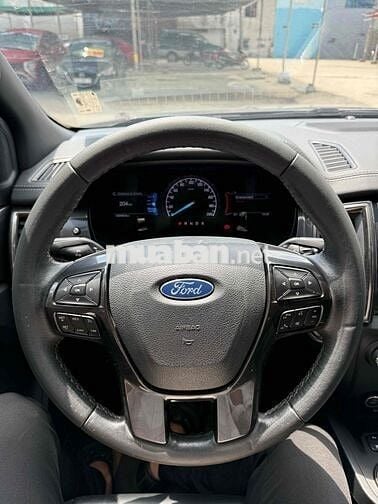 Ford Everest 2019 Titanium 2.0L AT 4x2 - 53000 km