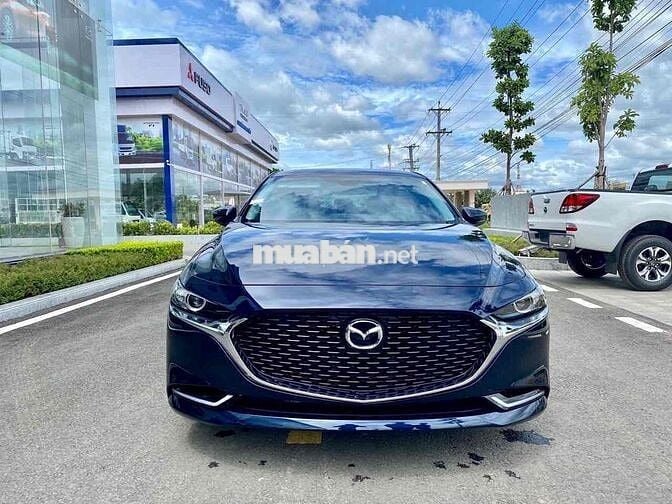 NEW MAZDA 3 LUXURY VIN 2024