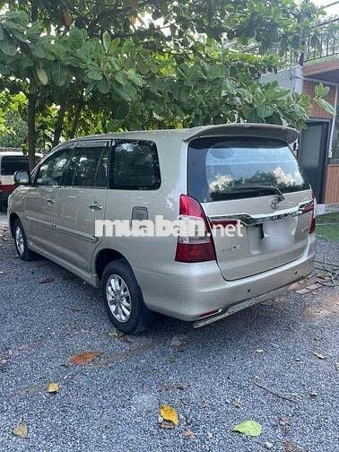 Toyota Innova 2014 E - 168000 km