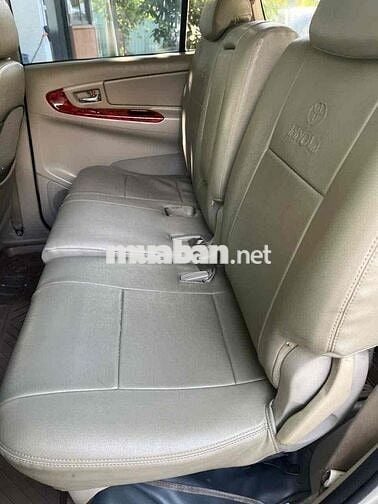 Toyota Innova 2014 E - 168000 km