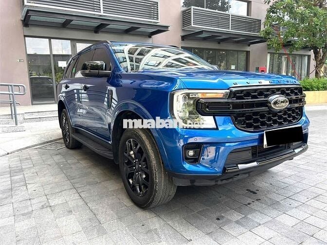 Cần bán Ford Everest 2023 Sport 2.0L 4x2 AT lướt