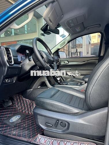 Cần bán Ford Everest 2023 Sport 2.0L 4x2 AT lướt