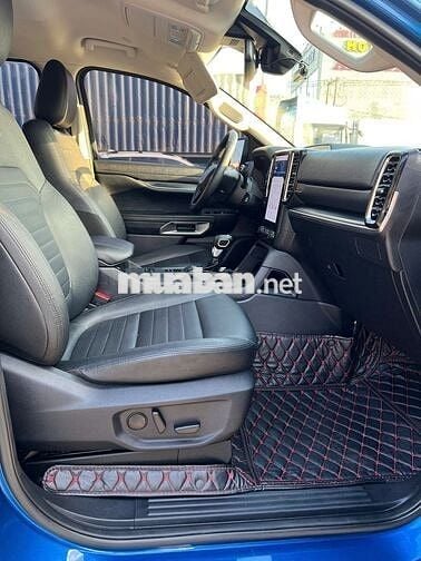 Cần bán Ford Everest 2023 Sport 2.0L 4x2 AT lướt