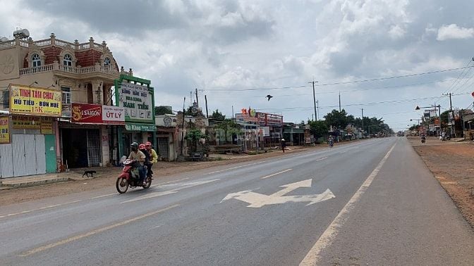 CẦN BÁN GẤP 3200M2 ĐẤT S.HỒNG, NGAY CHỢ, KCN , QL14. GIÁ 175 TRIỆU