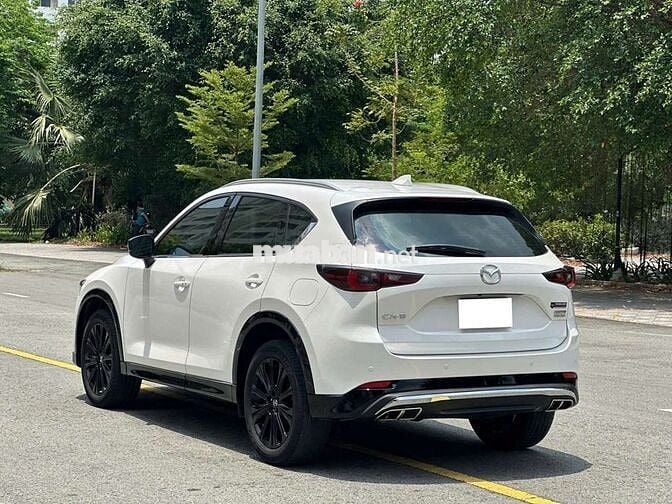 Mazda CX5 2023 - 14000 km