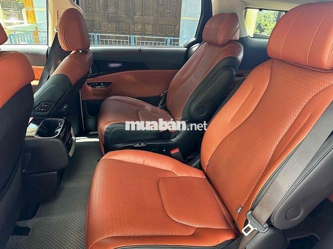 Kia Carnival 2022 2.2D Premium 7S Siêu mới
