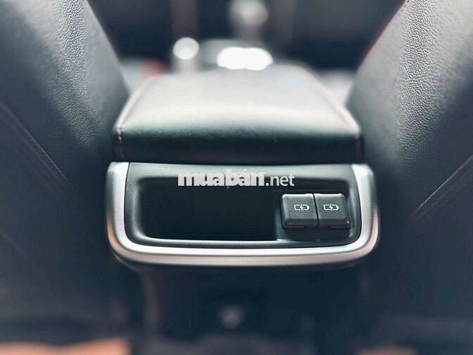 Toyota Fortuner 2024 Legender  - 8000 km