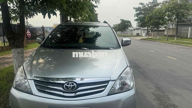 Toyota Innova 2008 V - 160000 km