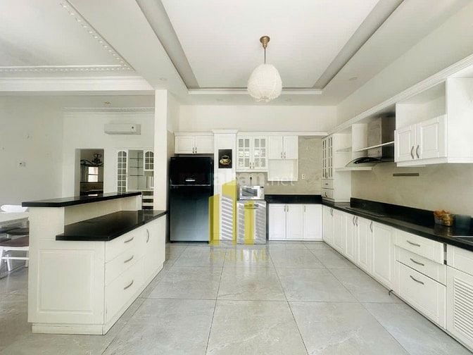 Biệt Thự Thảo Điền Sân Vườn Hồ Bơi Khuôn Viên 1000m2