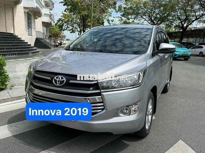 Toyota Innova 2019 2.0G - 120000 km
