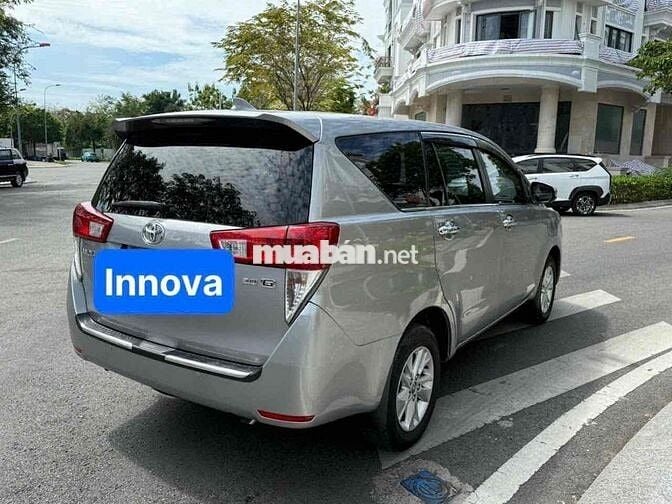 Toyota Innova 2019 2.0G - 120000 km