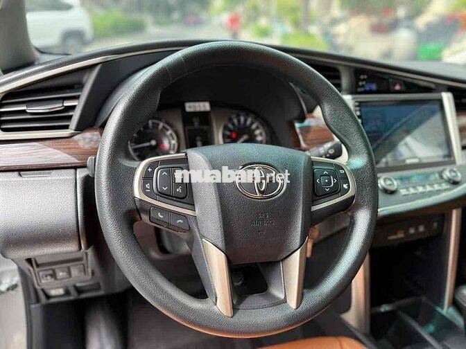 Toyota Innova 2019 2.0G - 120000 km