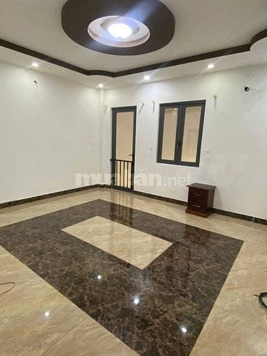 Cần cho thuê nhà HXH 283/6A CMT8 P.12 Q.10 