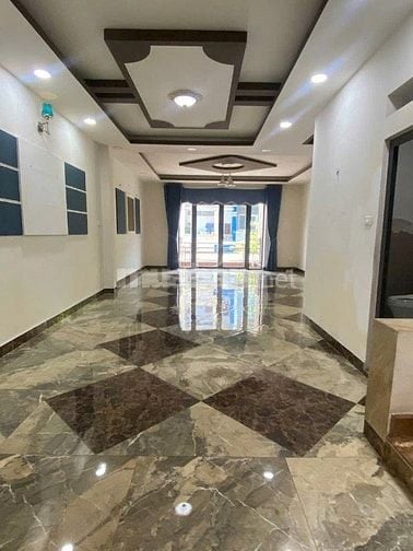 Cần cho thuê nhà HXH 283/6A CMT8 P.12 Q.10 