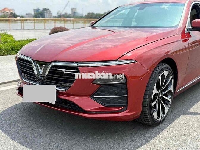 VinFast Lux A2.0 2019 Premium 2.0 AT - 60000 km