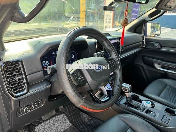Ford Everest 2023 Titanium 2.0 AT 4x2 - 19000 km