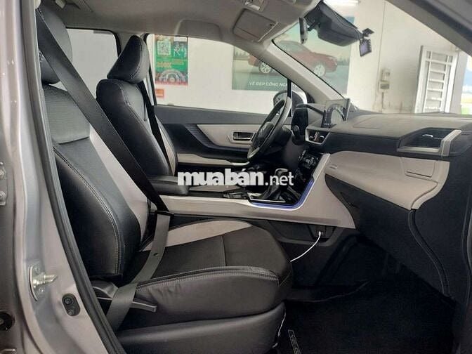 Toyota Veloz Cross 2022 - 130000 km