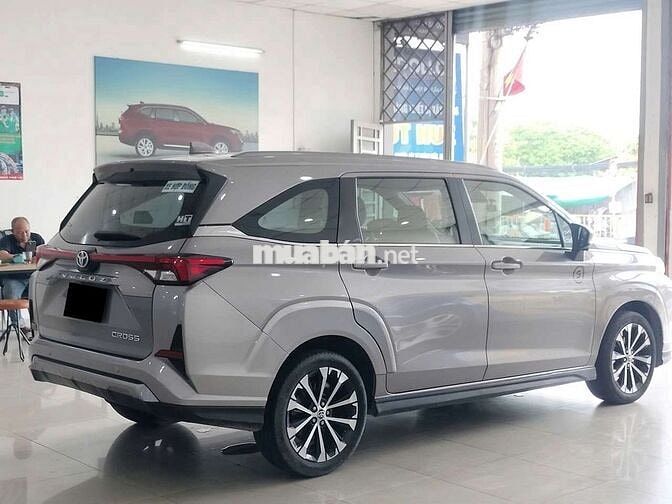 Toyota Veloz Cross 2022 - 130000 km