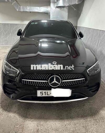 Mercedes Benz E Class 2022 E300 AMG - 37000 km