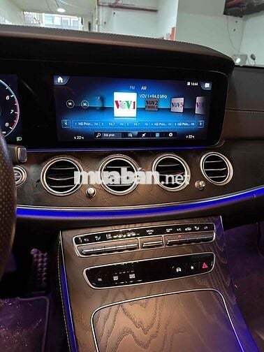 Mercedes Benz E Class 2022 E300 AMG - 37000 km