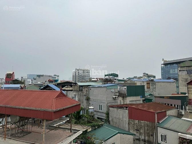 Bán nhà mặt ngõ chợ Khâm Thiên. KD buôn bán - DT 46m2, MT 4m, KD tốt 