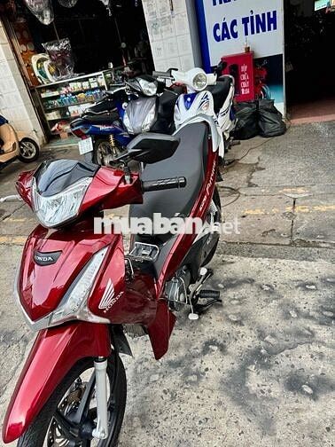 ❇️❇️ Future 125 đỏ đen 2022 xe đẹp có trả góp