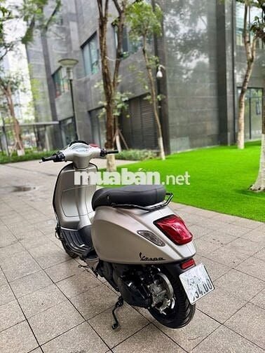 Vespa Sprint 2016 nguyên bản