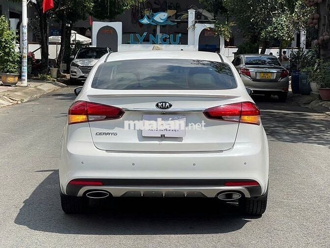 Kia Cerato 1.6 AT 2018 Chạy Lướt 28.000km Sưu Tầm