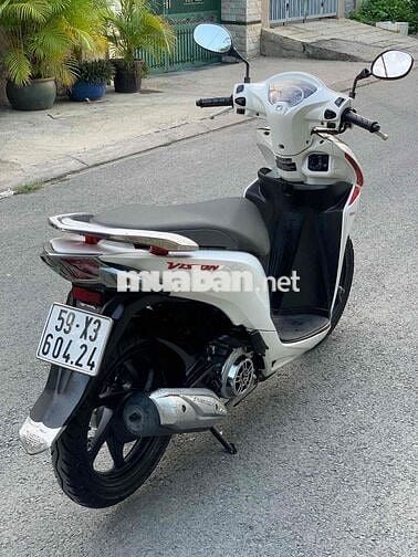 xe honda visen 2020 màu trắng len ken mới 95 %