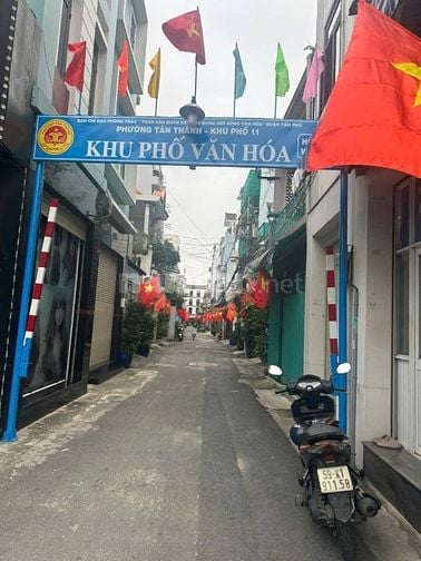 Bán nhà 2/68 đường Vườn Lài, Tân Phú; DT 16 x 19m, 4 tầng; giá 40 tỷ