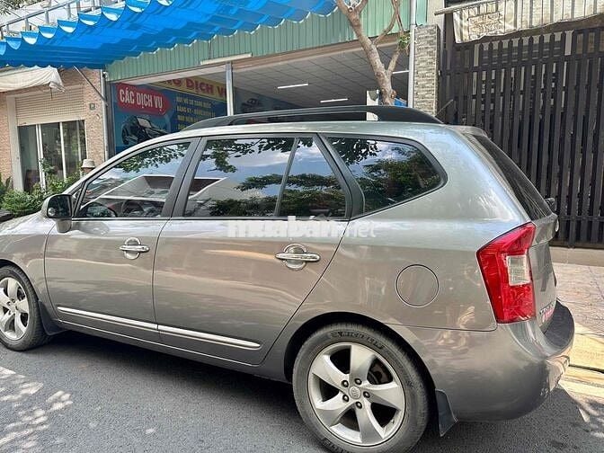 Kia Carens 2009 SX 2.0 AT - 127000 km