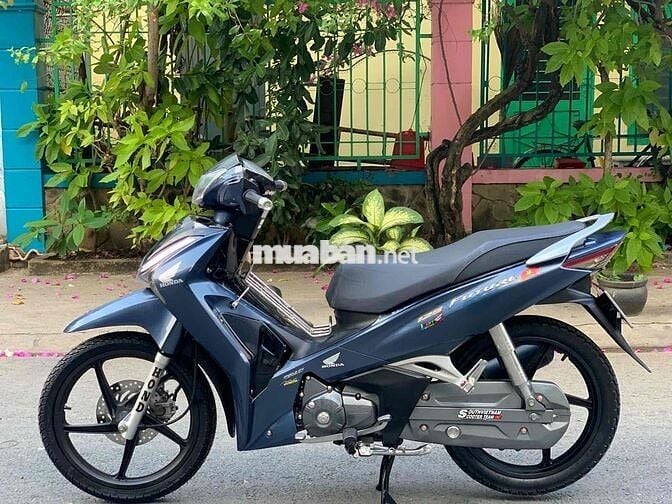 xe honda phuture mâm 2020 màu xanh đen mới 98 %