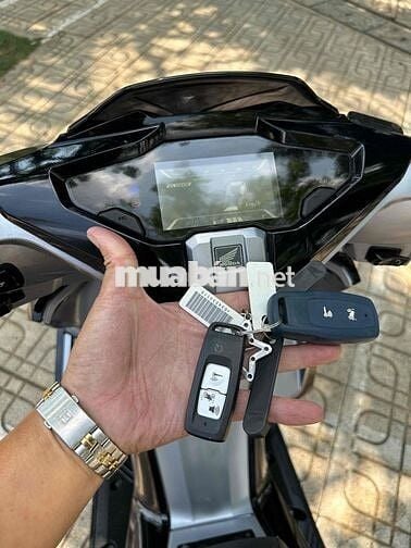 AB 160 ABS 4Val 2023 Odo 15K Biển TP Chính Chủ