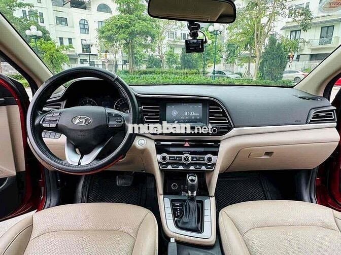 Hyundai Elantra 1.6 AT sản xuất 2020 cực mới