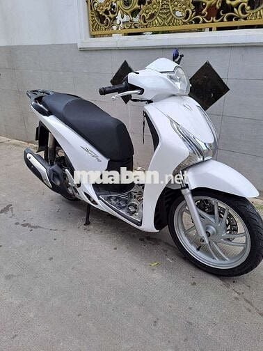 Can ban xe sh125 nhu hinh hoac giao luu xe khac