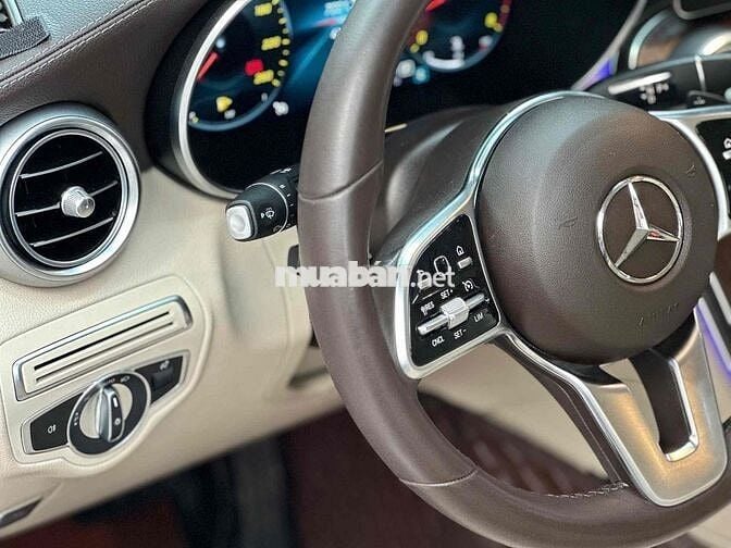 CẦN BÁN GLC 200-4matic MODEL 2023 BẢN V1 SIÊU MỚI