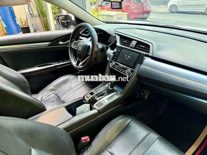 Honda Civic 2017 1.5 turbo TOP bản cao nhất
