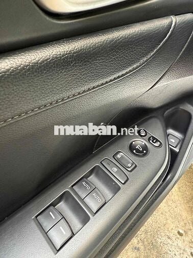 Honda Civic 2017 1.5 turbo TOP bản cao nhất