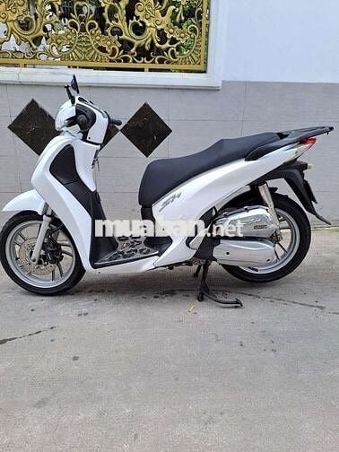 Can ban xe sh125 nhu hinh hoac giao luu xe khac