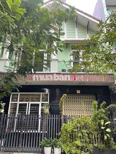 Cho thuê nhà mặt phố 70m2 x 2 tầng